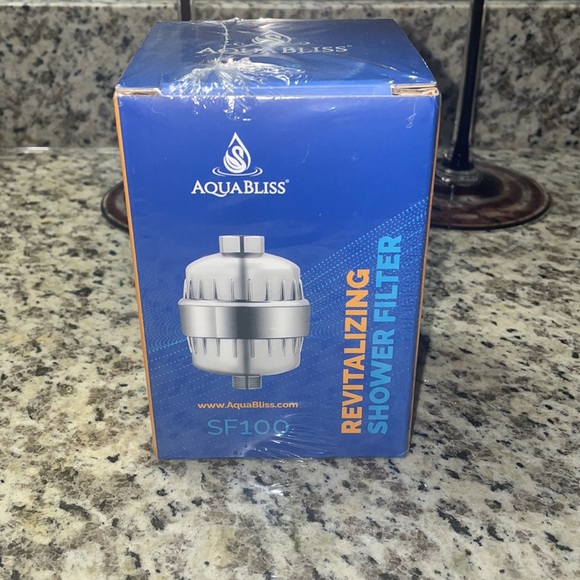 NIB AquaBliss High Output Revitalizing Shower Filter - Chrome (SF100) - Picture 2 of 9